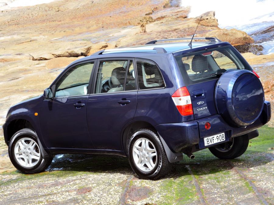  Chery J11 2008 года  (фото 2 из 16)